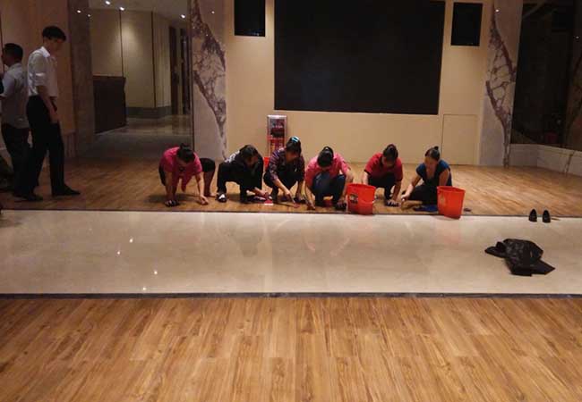 工程開荒服務(wù)